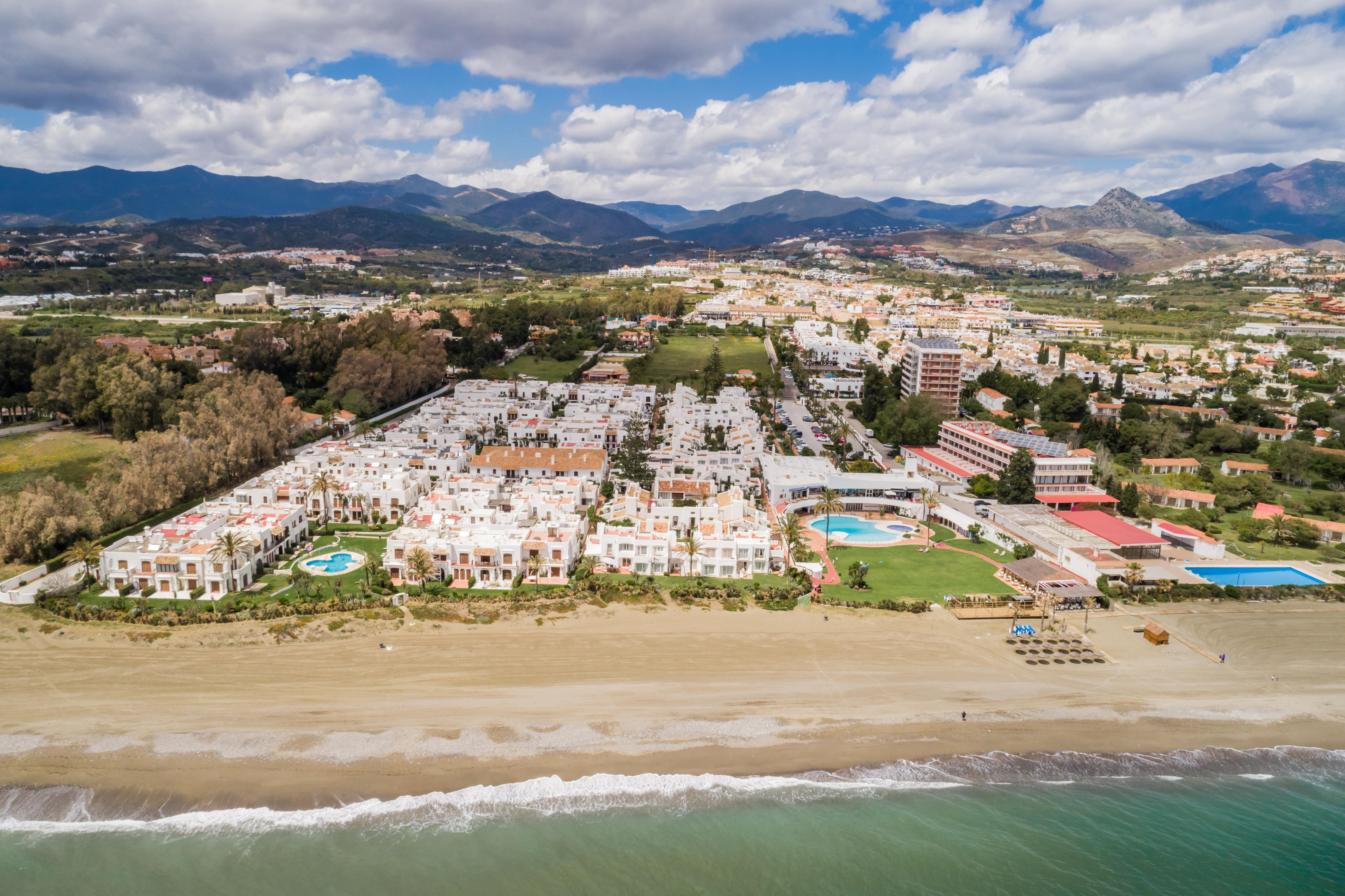 Macdonald Villacana Resort Estepona Exteriör bild
